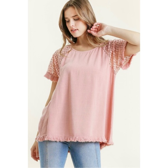 Umgee Tops - Umgee Crochet Sleeve Fringe Linen Blend Top